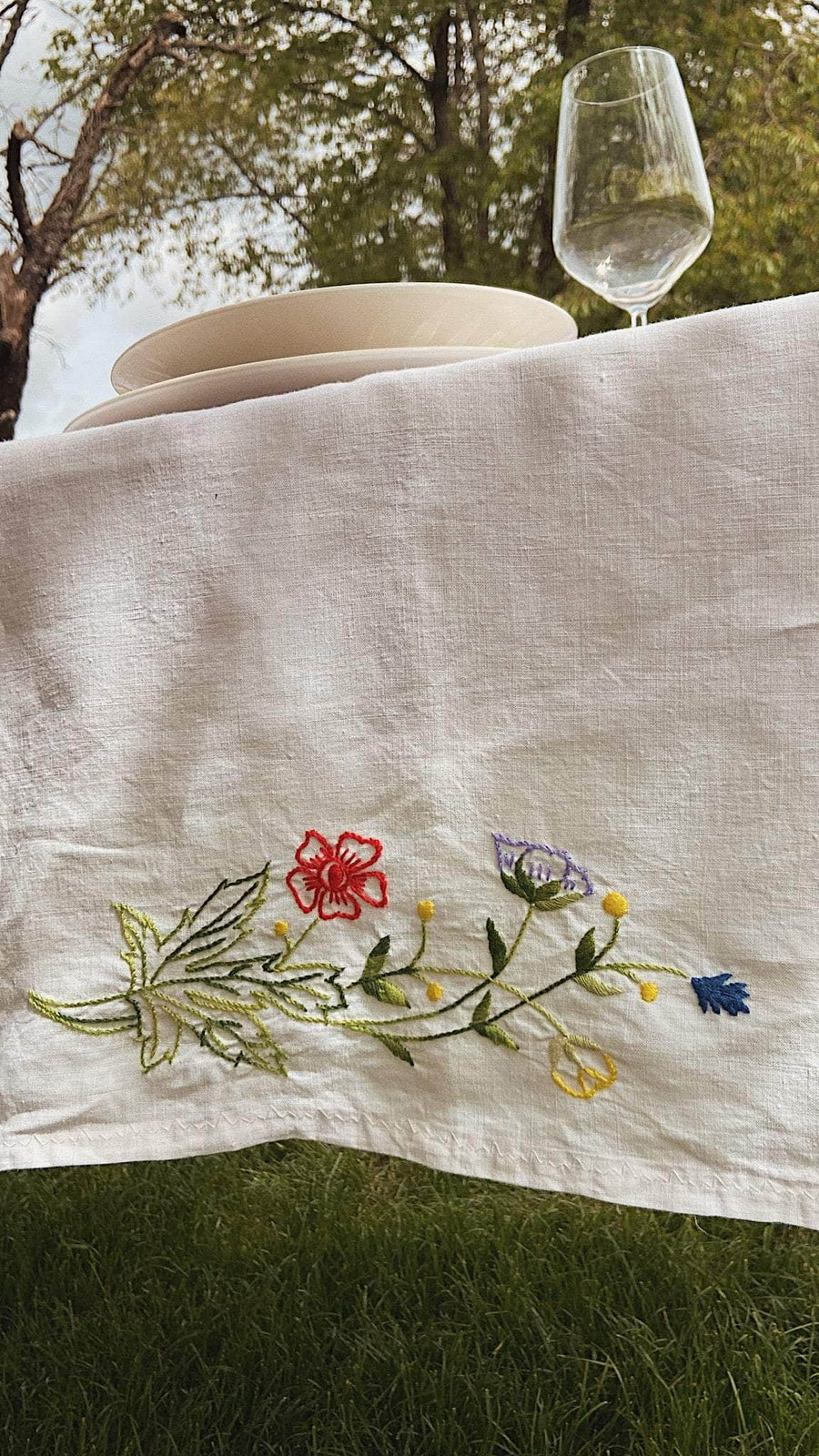 Tablecloth Flower